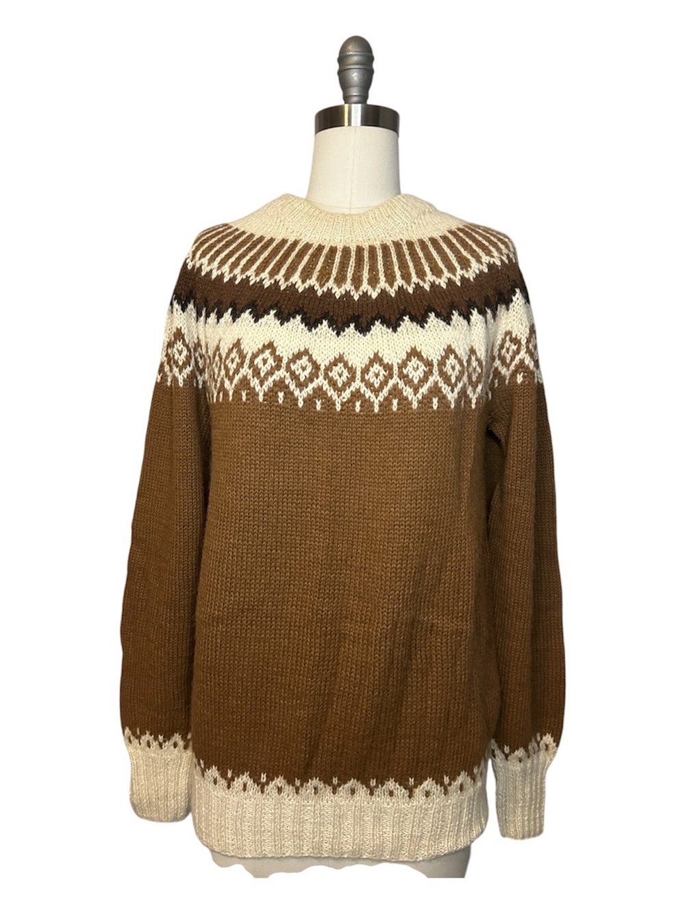 Women’s Crewneck Nordic Yoke Sweater in Brown and Cream